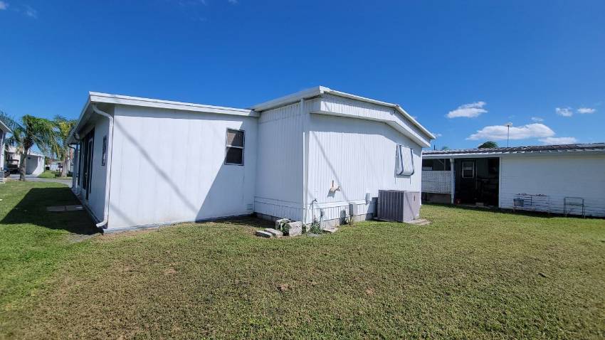 139 Mandarin Drive a Winter Haven, FL Mobile or Manufactured Home for Sale